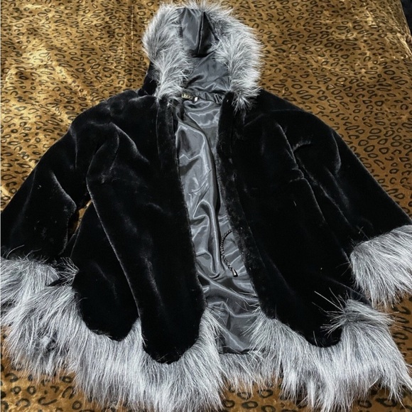 Jackets & Blazers - Black Faux Fur Coat with Gray Accents